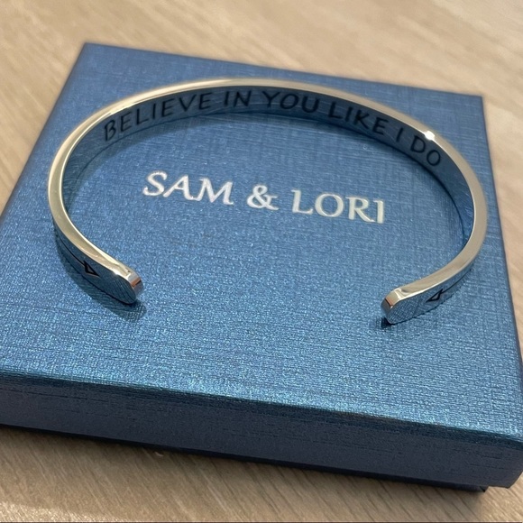 SAM & LORI Initial Cuff Bracelet - Picture 9 of 9